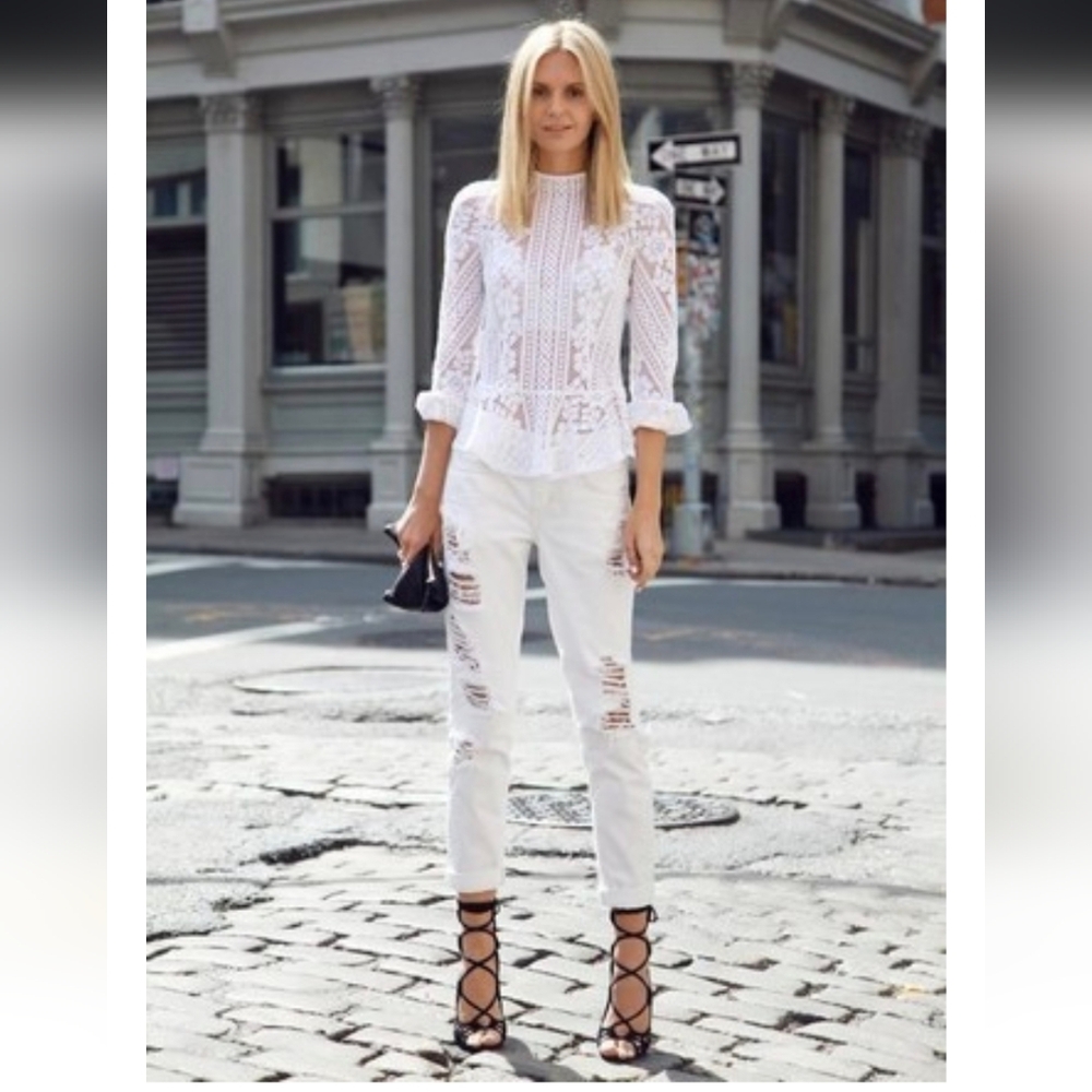 FRAME White Distressed Jeans